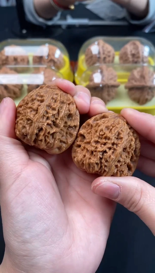 把件文玩核桃南疆石41尺A893