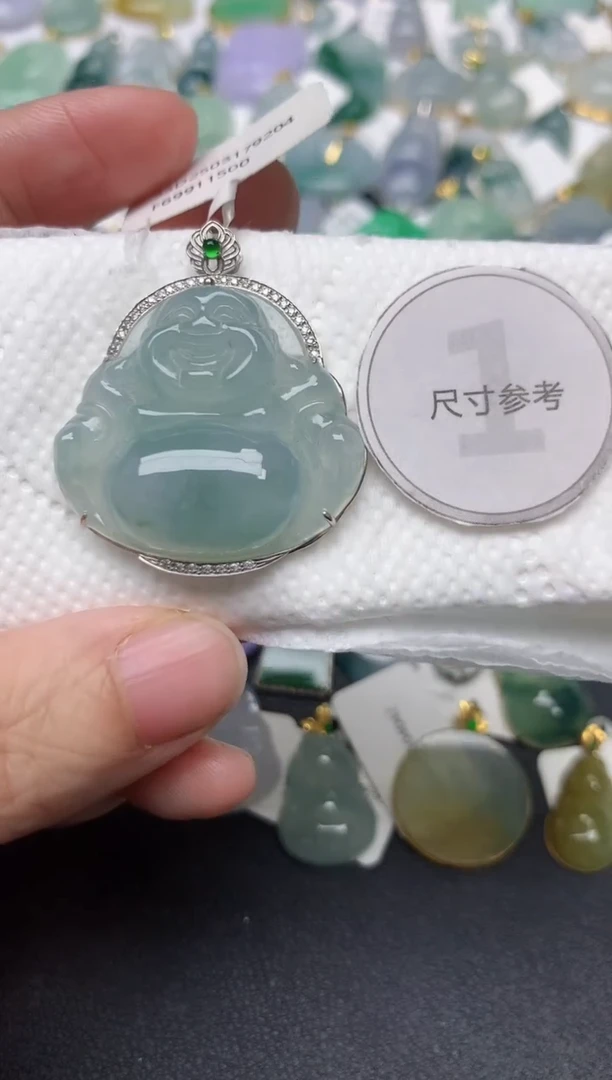 颈饰18K金镶嵌翡翠天然缅甸A货翡翠