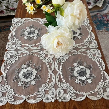 ZN114-58玻璃纱【58*58/对】高级灰牡丹锁链绣桌布茶几布多功能盖巾