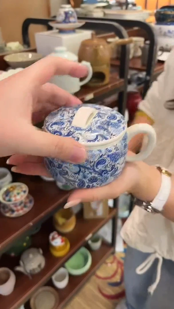 其他      茶具D