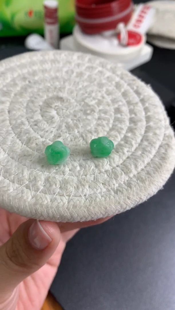 定制翡翠未镶嵌毛货