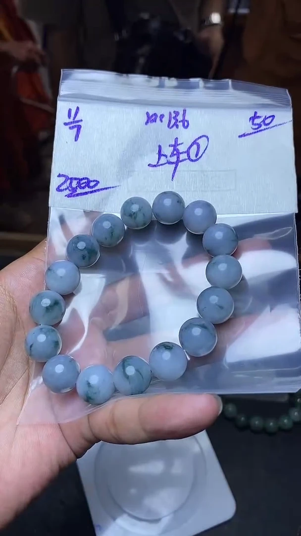 定制翡翠未镶嵌毛货需精细抛光定制拍一发一