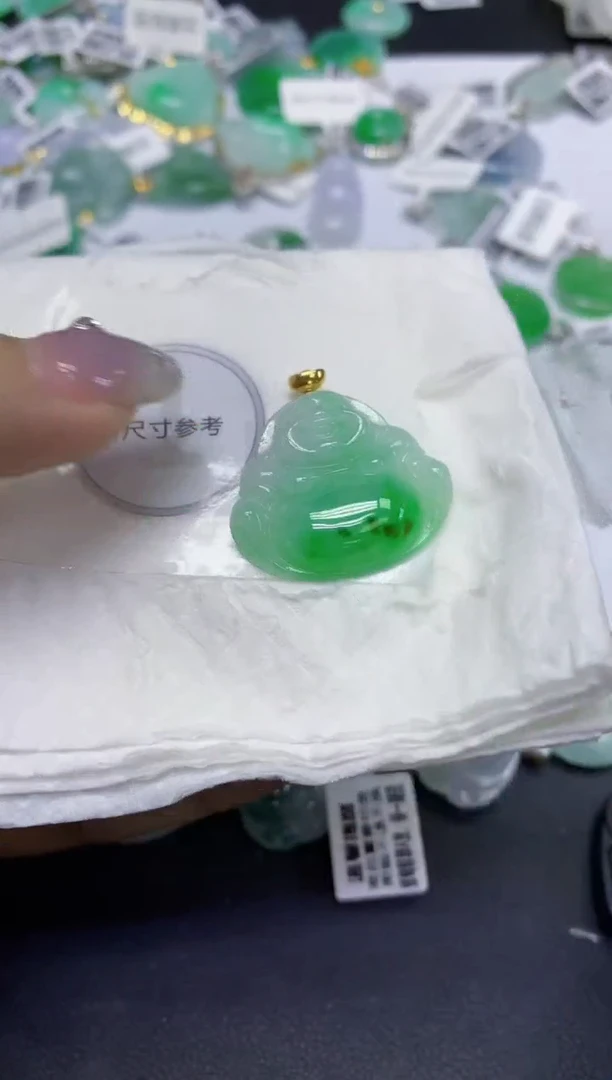 颈饰18K金镶嵌翡翠天然缅甸翡翠A货百元以上9元证书费自理