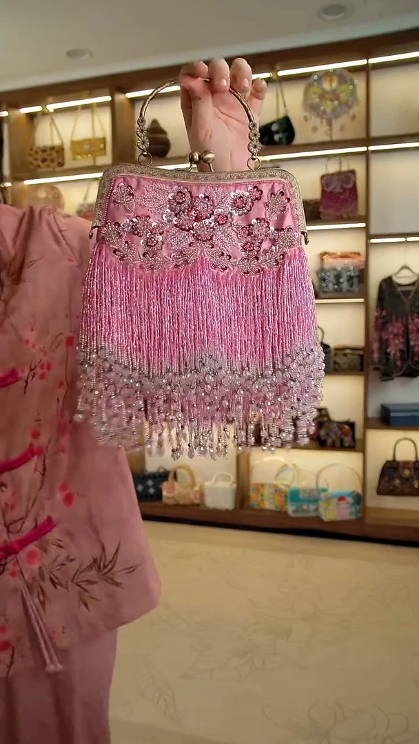 织物33百格汇手工串珠包