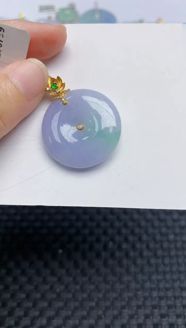 翡翠18K金镶嵌颈饰天然A货翡翠