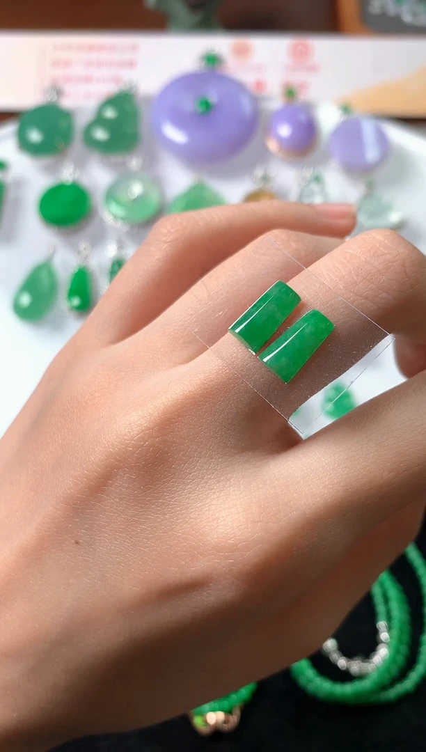 未镶嵌定制翡翠裸石（镶嵌定制）