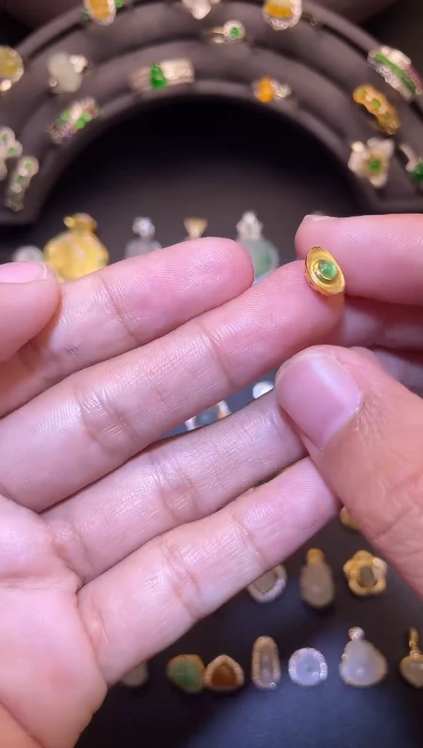 吊坠(不含链)银S925镶嵌翡翠1