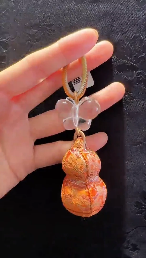 未镶嵌手绳水晶蝴蝶款多样性发货其一