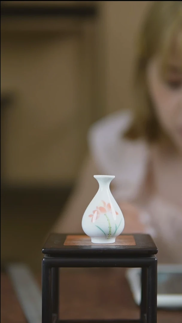 摆件景德镇手工陶瓷花瓶82