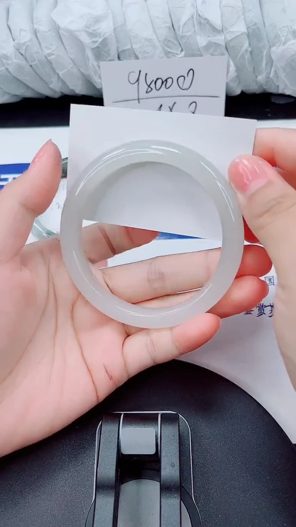 未镶嵌手镯石英质玉109-62/63