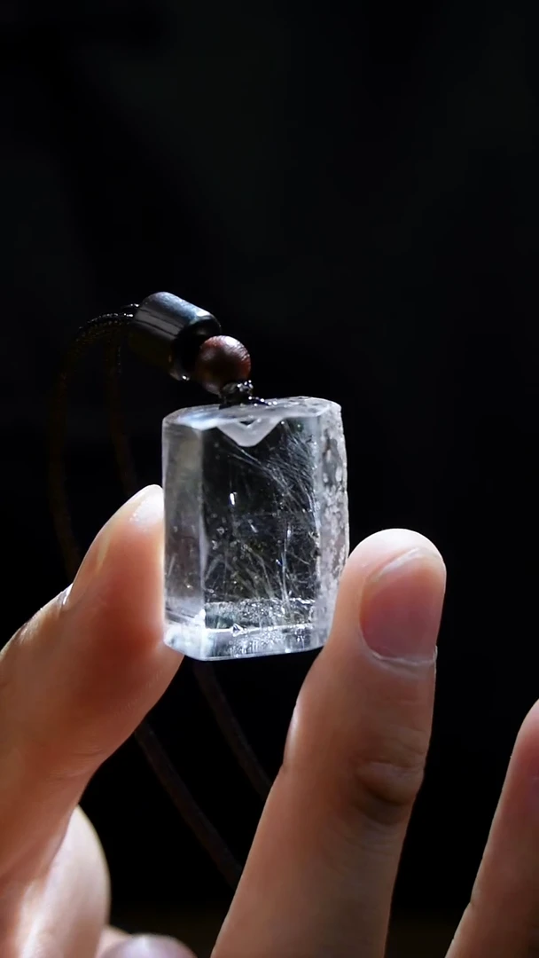 吊坠(赠链)未镶嵌水晶水晶