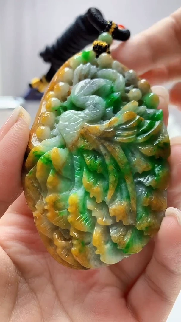 定制翡翠未镶嵌5060ms-毛货42凤凰