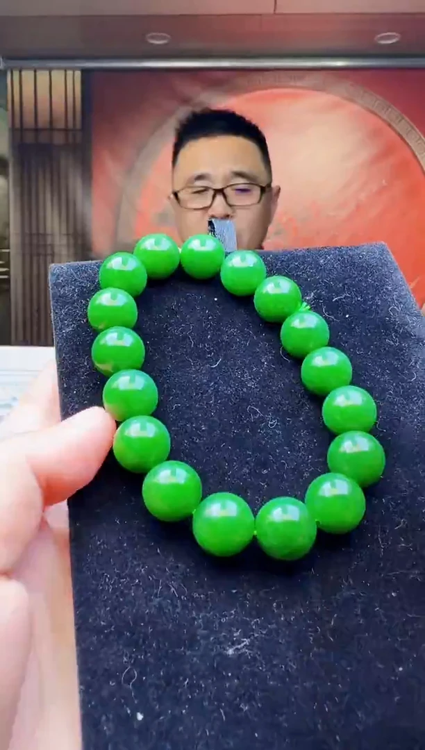 定制和田玉玉雕臻品馆天然和田玉（拍一发一）