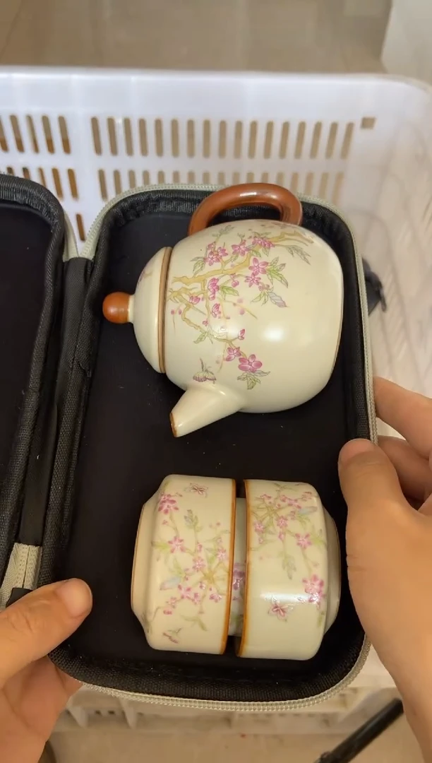 杯摄影的产品有使用过的痕迹有点脏介意勿拍
