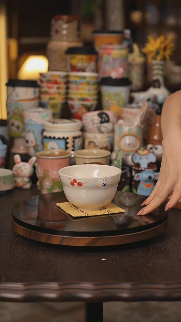 景德镇釉下彩绘设计师款式陶瓷