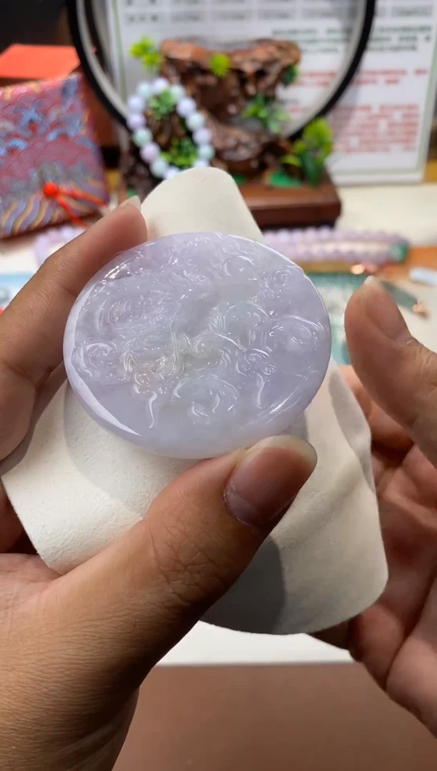 颈饰未镶嵌翡翠凤