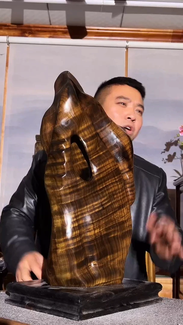 金丝楠心**犀小叶桢楠摆件/厂家直销