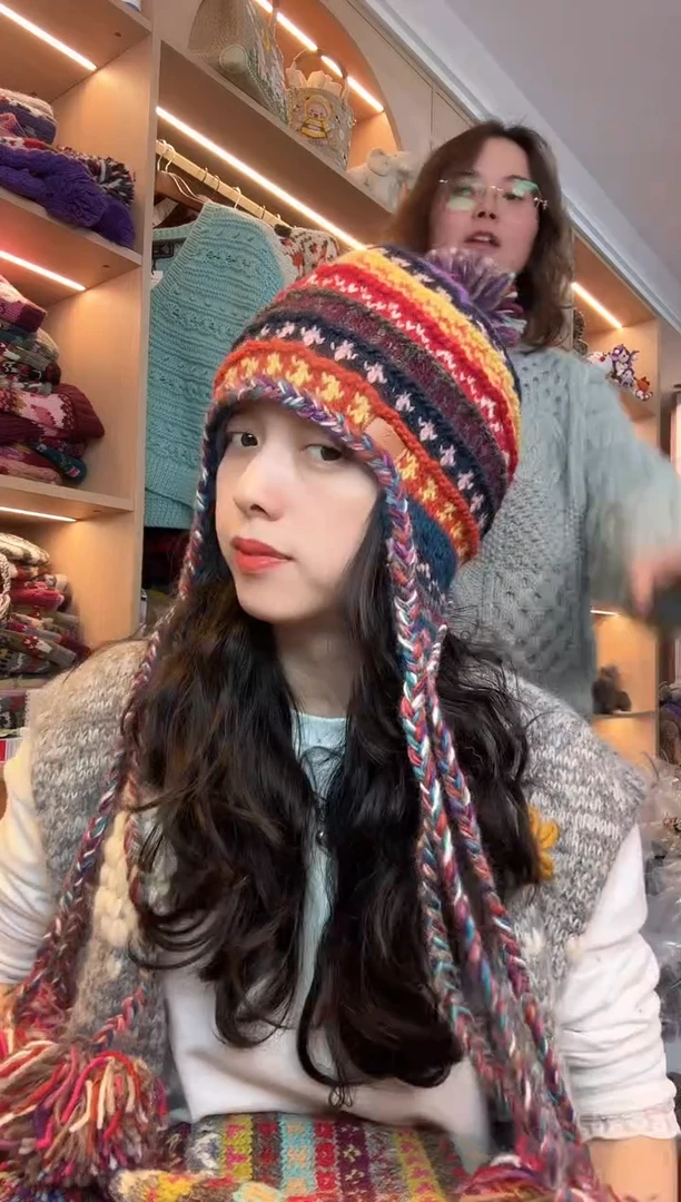 羊毛小***?百羊毛护耳帽A488