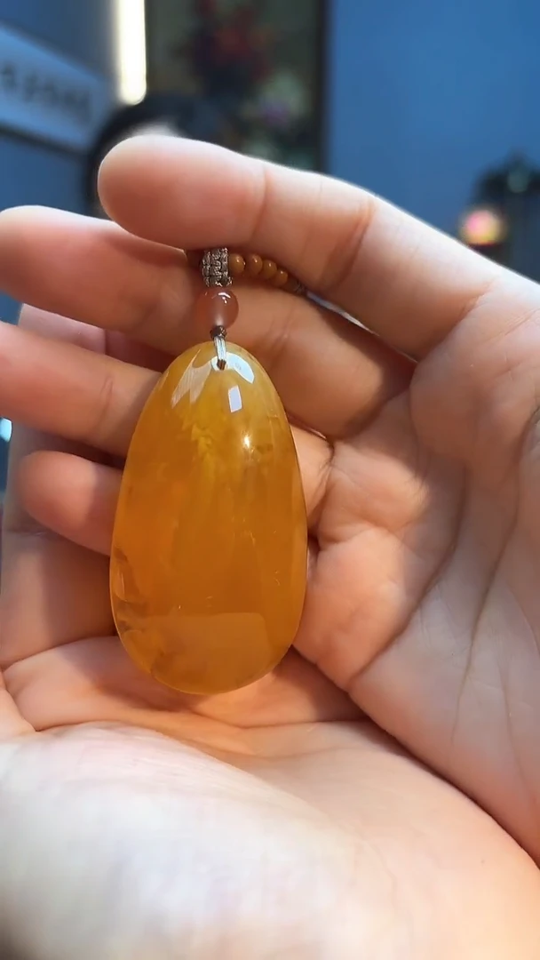 琥珀颈饰未镶嵌吊坠