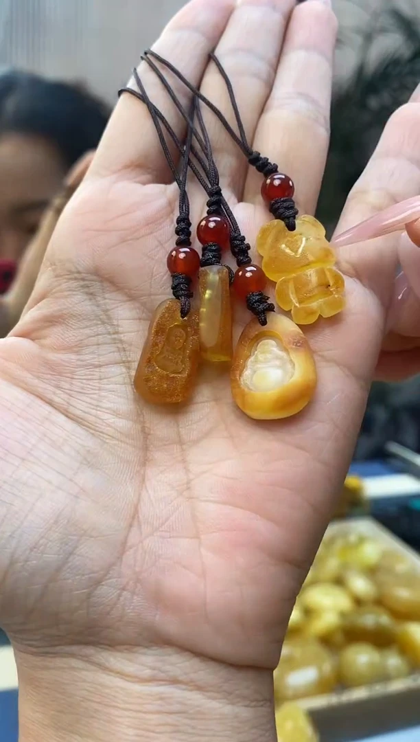 未镶嵌琥珀裸石天然琥珀蜜蜡多样性发一