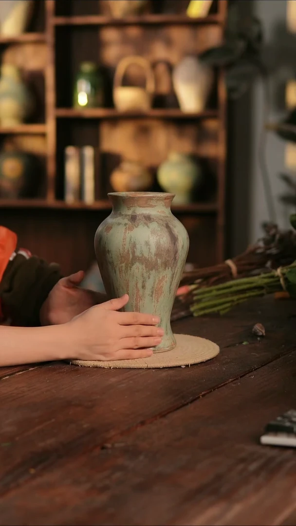 摆件22-358 陶瓷花器高24口径9