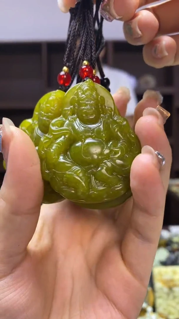 未镶嵌岫玉挂件多样性发货发其中一件