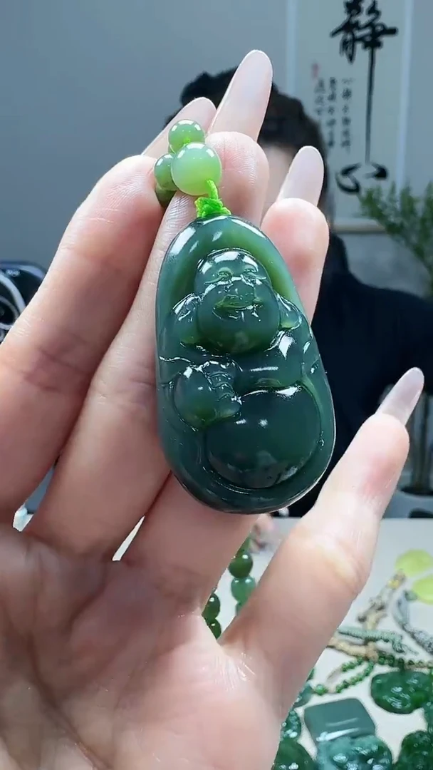 未镶嵌和田玉挂件1