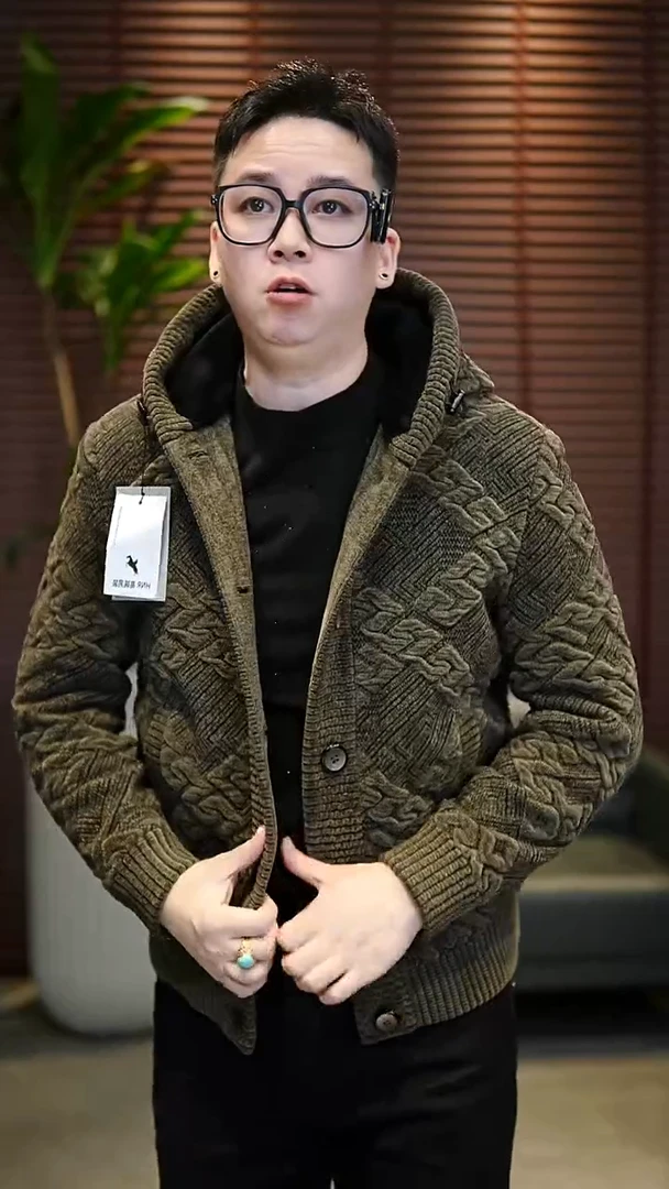 48码（105-125斤） 连帽夹克