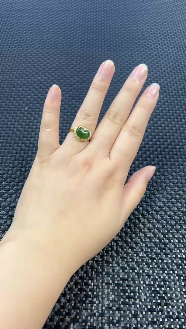 银S925镶嵌戒指和田玉（多样性发一件）545