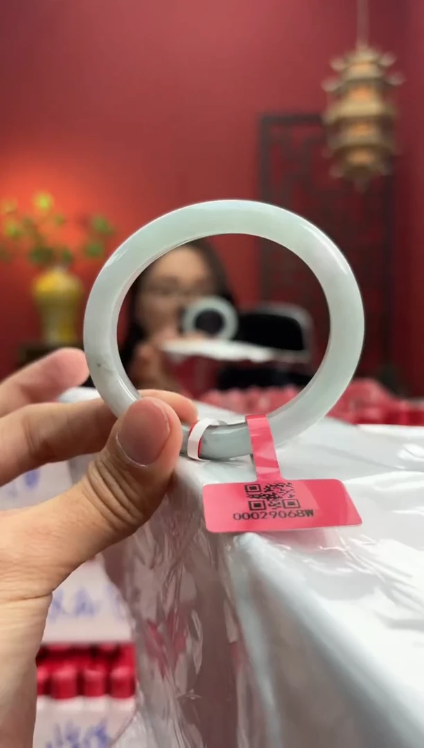 未镶嵌手镯（贵妃镯）翡翠翡翠手镯2