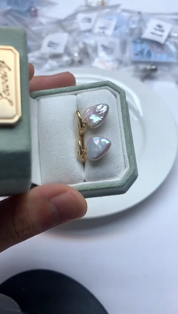 银S925镶嵌耳饰淡水珍珠淡水巴洛克爱心耳扣