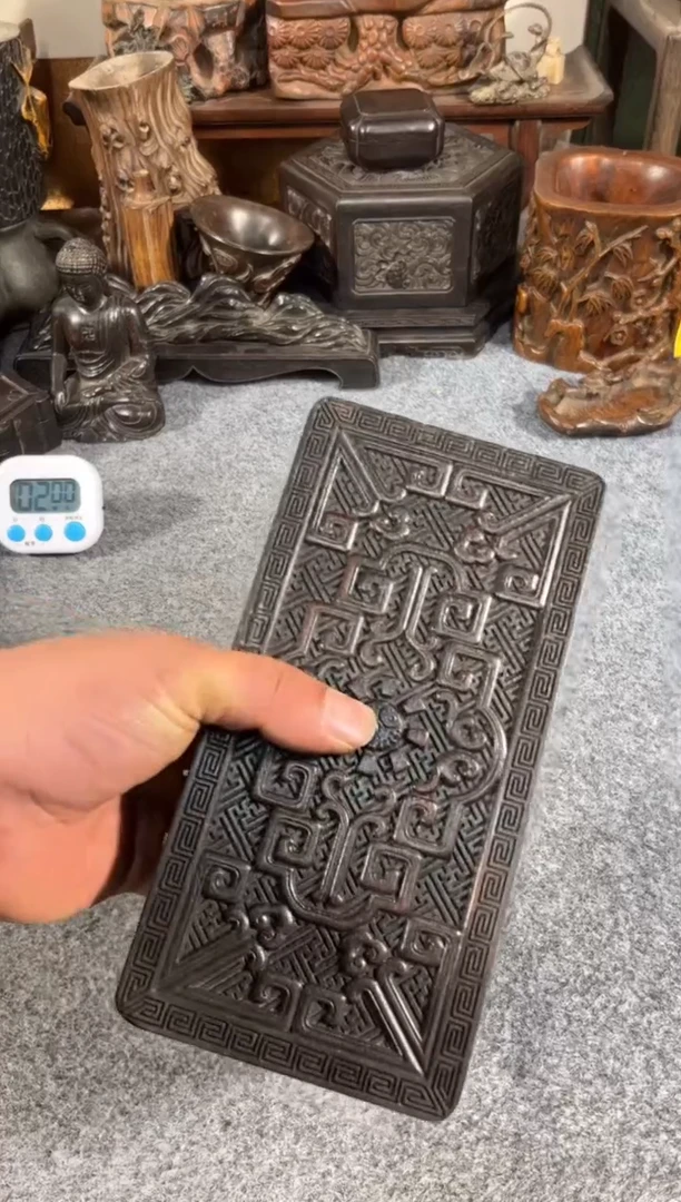 【闪购商品】贡木非常漂亮大气的盒子