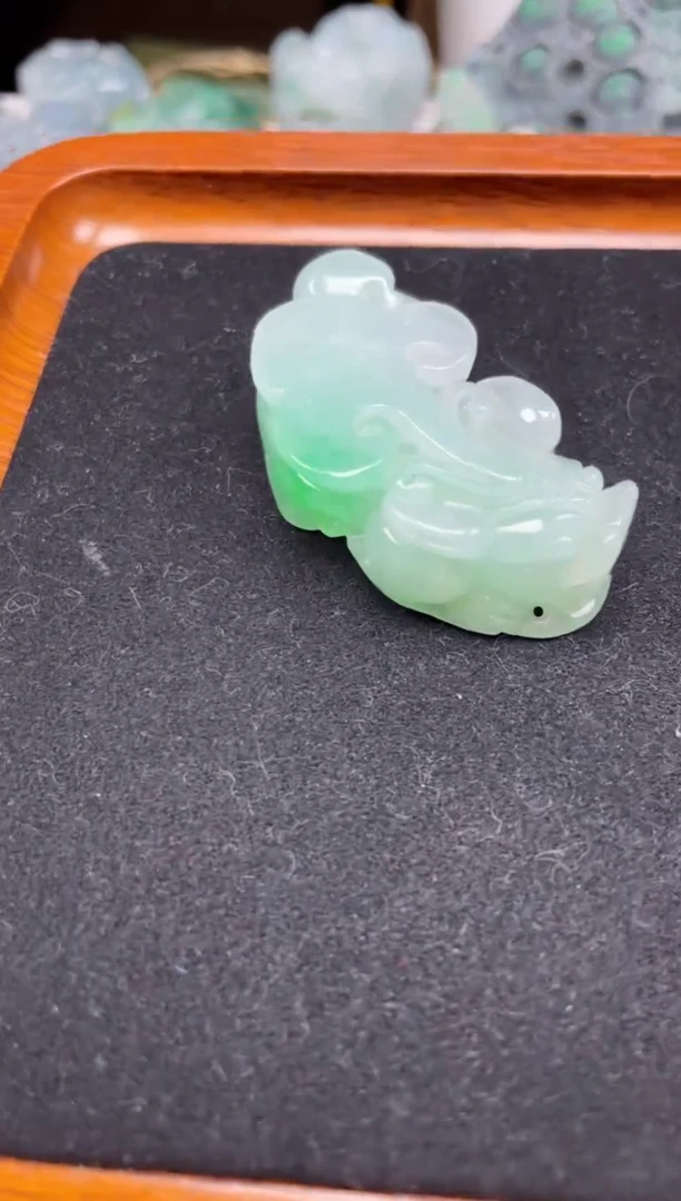 【闪购商品】翡翠摆件未镶嵌如意貔貅