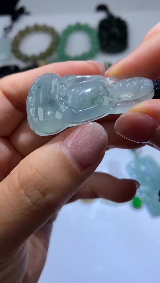 颈饰未镶嵌翡翠300439 多人