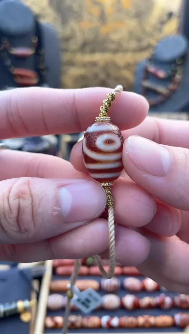 玛瑙/玉髓颈饰未镶嵌金蟾橘皮二眼锁骨链