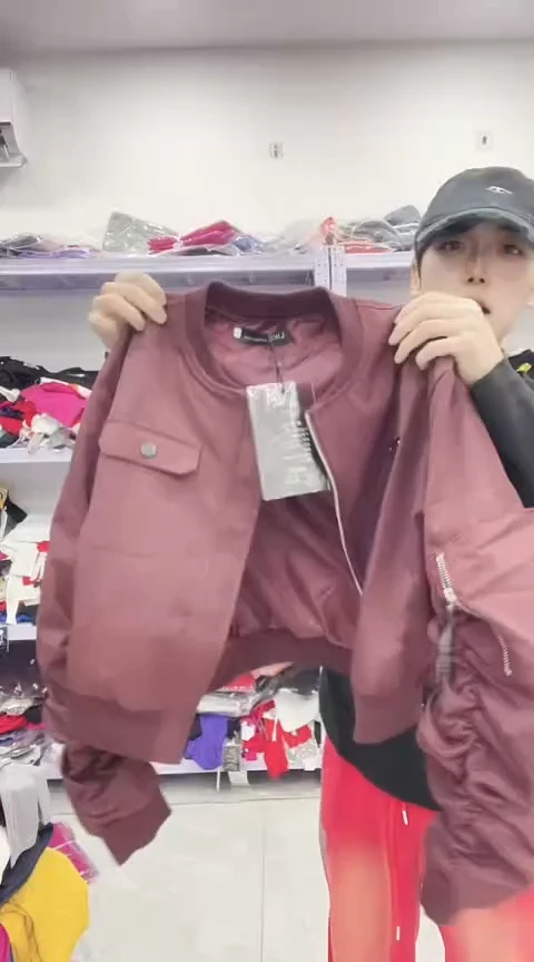 闪电购精品女装132M