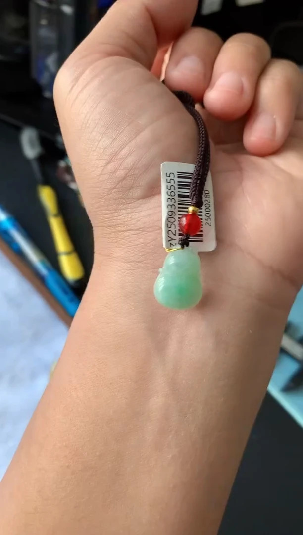 颈饰未镶嵌翡翠12