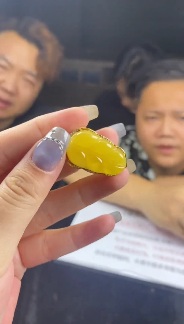 银S925镶嵌吊坠(不含链)蜜蜡吊坠-D6511