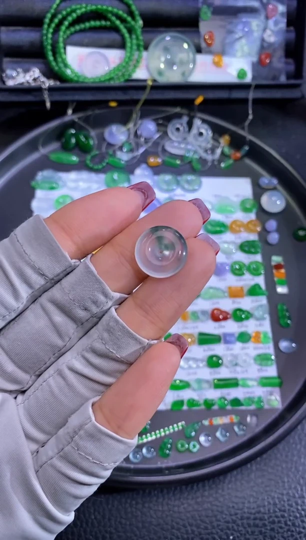 未镶嵌挂件翡翠扣子