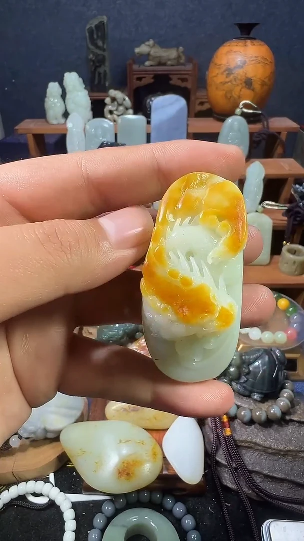 颈饰未镶嵌和田玉道*1