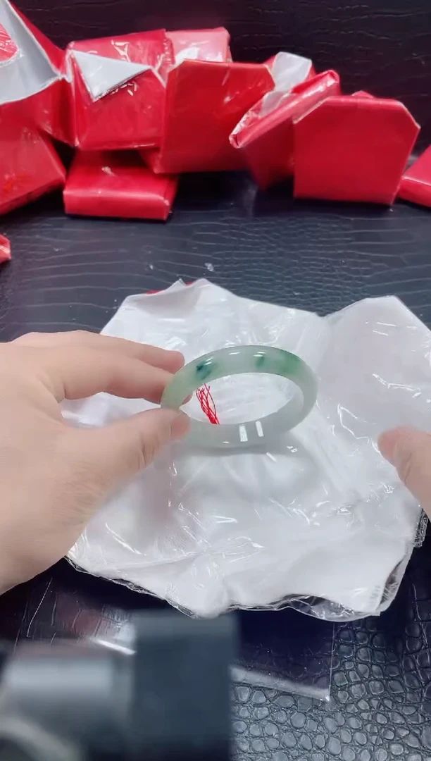 非金属无小哥400号手镯57.9圈口