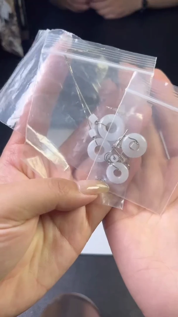 翡翠未镶嵌耳饰YD250611001耳环多样性发一样