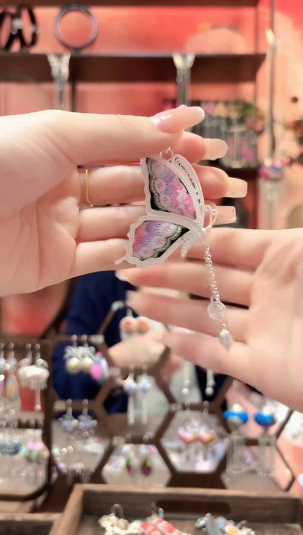 织绣云织谣民族风精美饰品  312