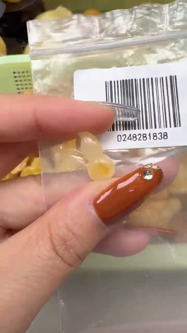 裸石琥珀未镶嵌如图