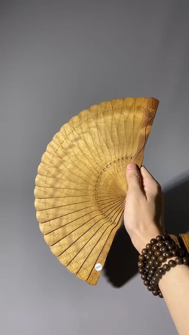 金丝楠王*静880号18cm小叶桢楠扇子