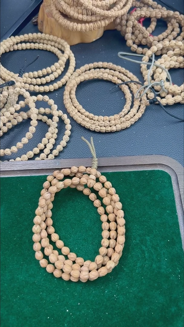 吊坠柏香籽/百香籽龙珠