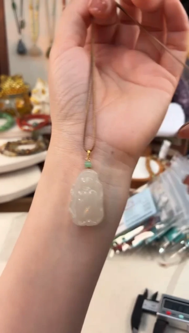 未镶嵌和田玉吊坠@@H921D019534