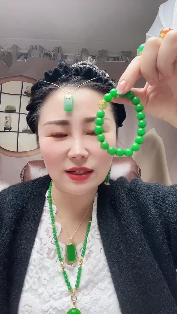 【闪购商品】翡翠手链14K金镶嵌四叶草手链