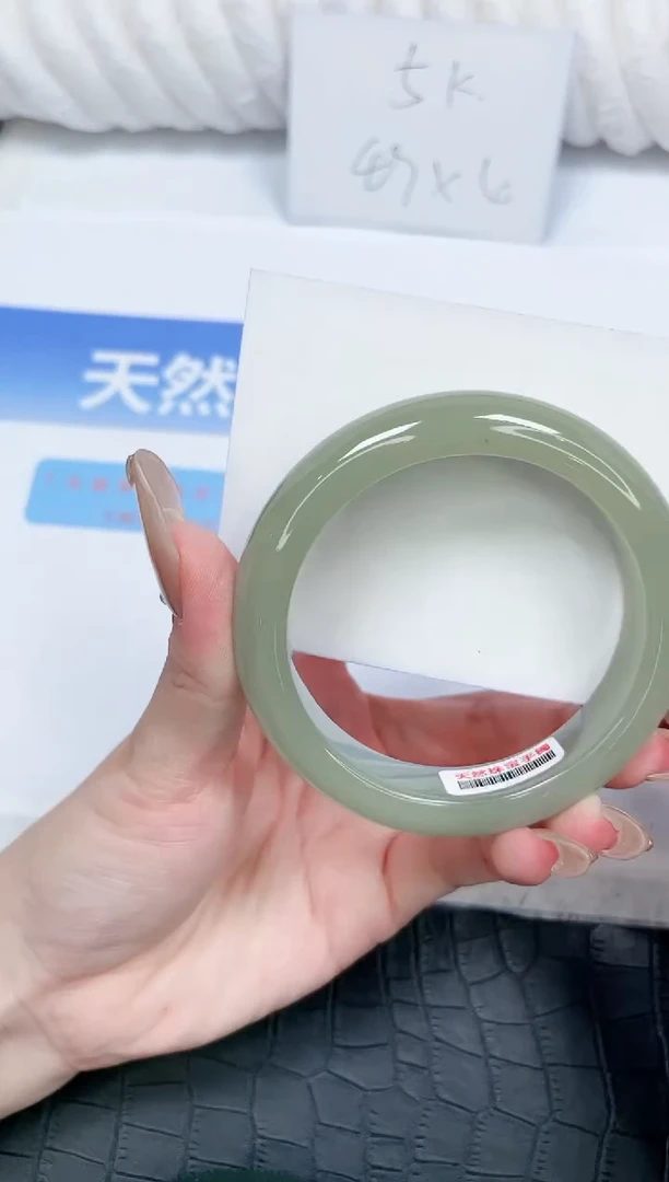 石英质玉手镯未镶嵌K21-62