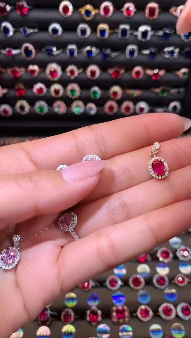 【闪购商品】红宝石吊坠(赠链)银S925镶嵌57